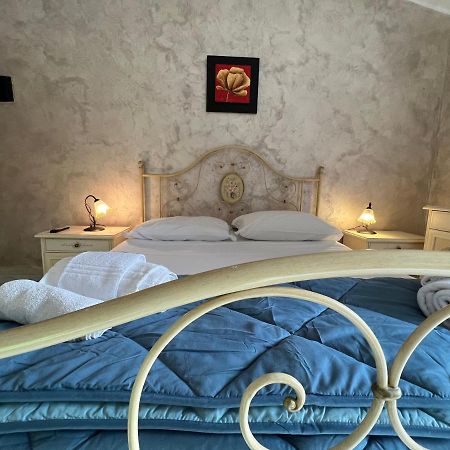 Perla Apartment เชฟาลู ภายนอก รูปภาพ