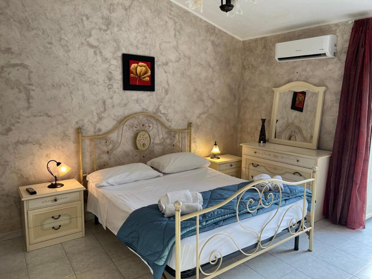Perla Apartment เชฟาลู ภายนอก รูปภาพ